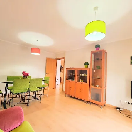 Daire Apartameto Sol E - T2 Na De *