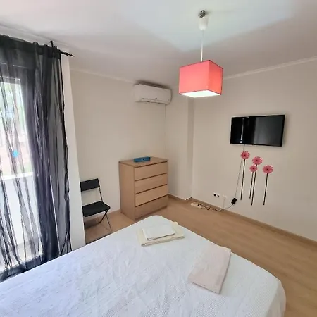 Apartameto Sol E - T2 Na De Daire